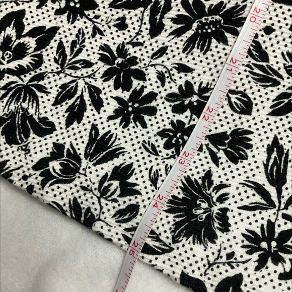 Talbots-PXL Sleeveless blouse - Picture 7 of 7